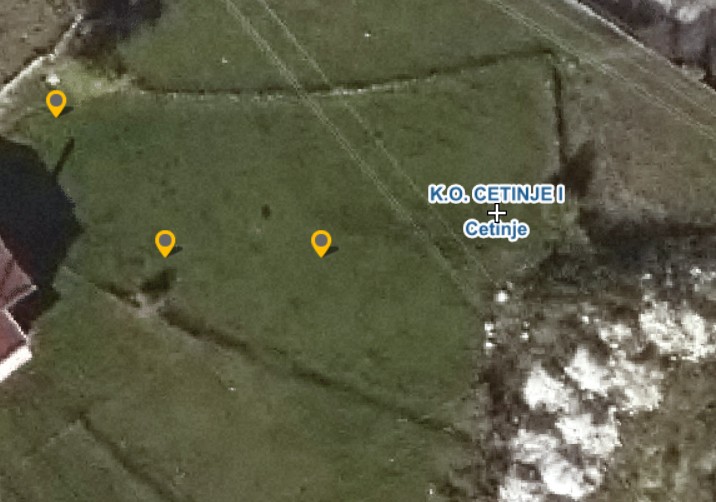 Plot for sale in Cetinje, Humci.